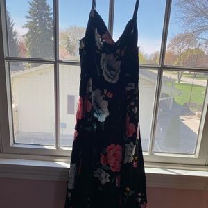 Old navy flower dress